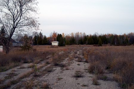 Alpena Drive-In Theatre - Driveway